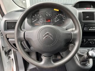 Voertuigafbeelding 10