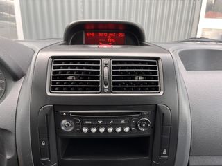 Voertuigafbeelding 35