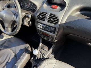 Voertuigafbeelding 35