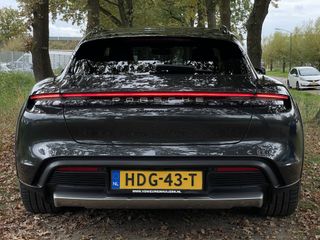 Voertuigafbeelding 8