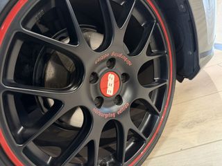 Voertuigafbeelding 9