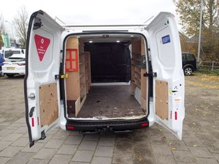 Voertuigafbeelding 10