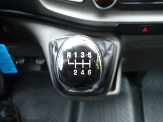 Voertuigafbeelding 19