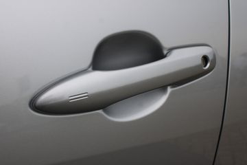 Voertuigafbeelding 13