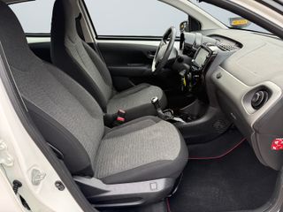 Voertuigafbeelding 11