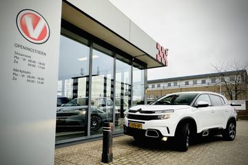 Voertuigafbeelding 5