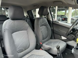 Voertuigafbeelding 12