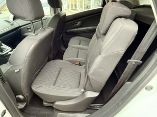 Voertuigafbeelding 79