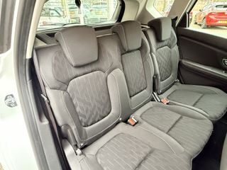 Voertuigafbeelding 81