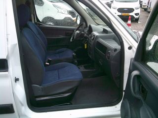 Voertuigafbeelding 11