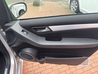 Voertuigafbeelding 35