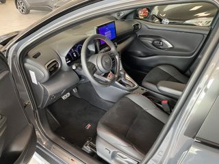 Voertuigafbeelding 13