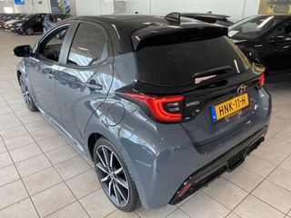 Voertuigafbeelding 2