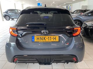 Voertuigafbeelding 3