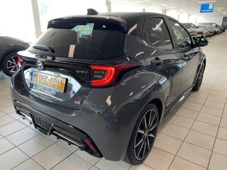 Voertuigafbeelding 7