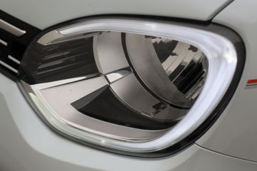 Voertuigafbeelding 10