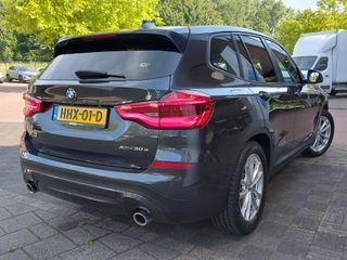 Voertuigafbeelding 6