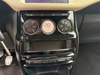 Voertuigafbeelding 24