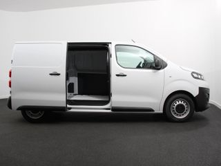 Voertuigafbeelding 8