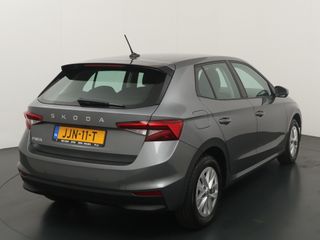 Voertuigafbeelding 6