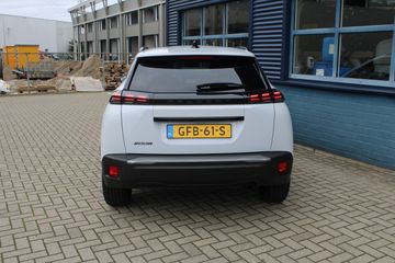 Voertuigafbeelding 4