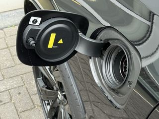 Voertuigafbeelding 8