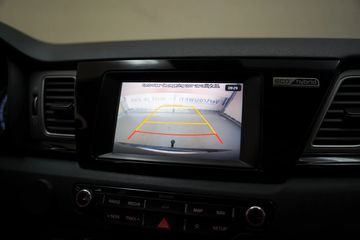 Voertuigafbeelding 6