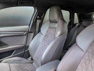 Voertuigafbeelding 99