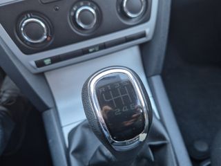 Voertuigafbeelding 14