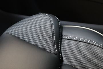 Voertuigafbeelding 12