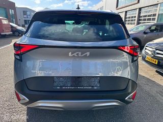 Voertuigafbeelding 3