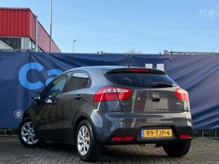 Voertuigafbeelding 4