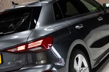 Voertuigafbeelding 23