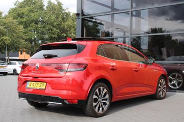 Voertuigafbeelding 8