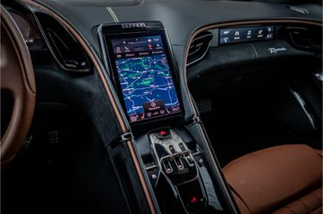 Voertuigafbeelding 9