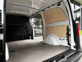 Voertuigafbeelding 9