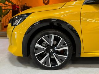 Voertuigafbeelding 15