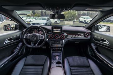 Voertuigafbeelding 21