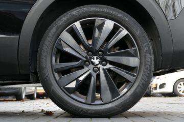 Voertuigafbeelding 12