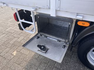 Voertuigafbeelding 30