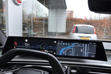 Voertuigafbeelding 12