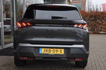 Voertuigafbeelding 18