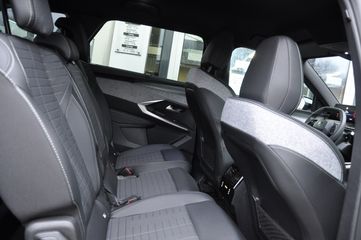 Voertuigafbeelding 26