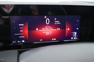 Voertuigafbeelding 8