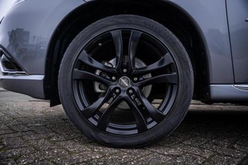 Voertuigafbeelding 12