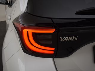 Voertuigafbeelding 12