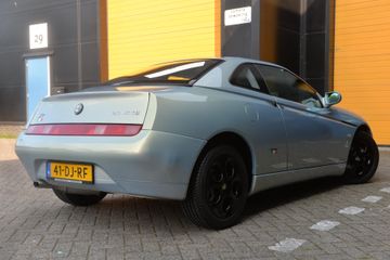 Voertuigafbeelding 4