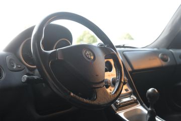 Voertuigafbeelding 6