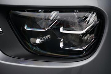 Voertuigafbeelding 6