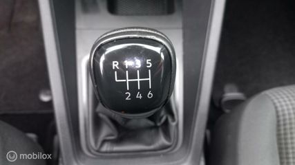 Voertuigafbeelding 12